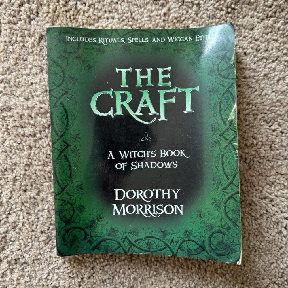 Dorothy Morrison The Craft: A Witch's Book of Shadows Wicca Rituals Spells